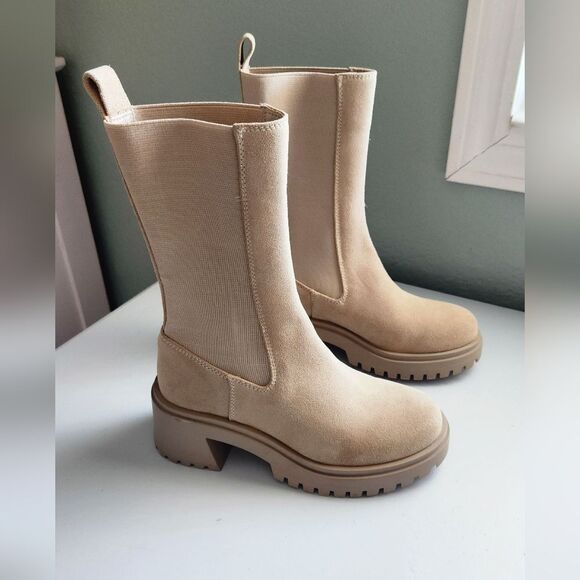 Steve Madden Hesitant Chelsea Boots Women's Size 5.5 -Sand Suede - Picture 11 of 11